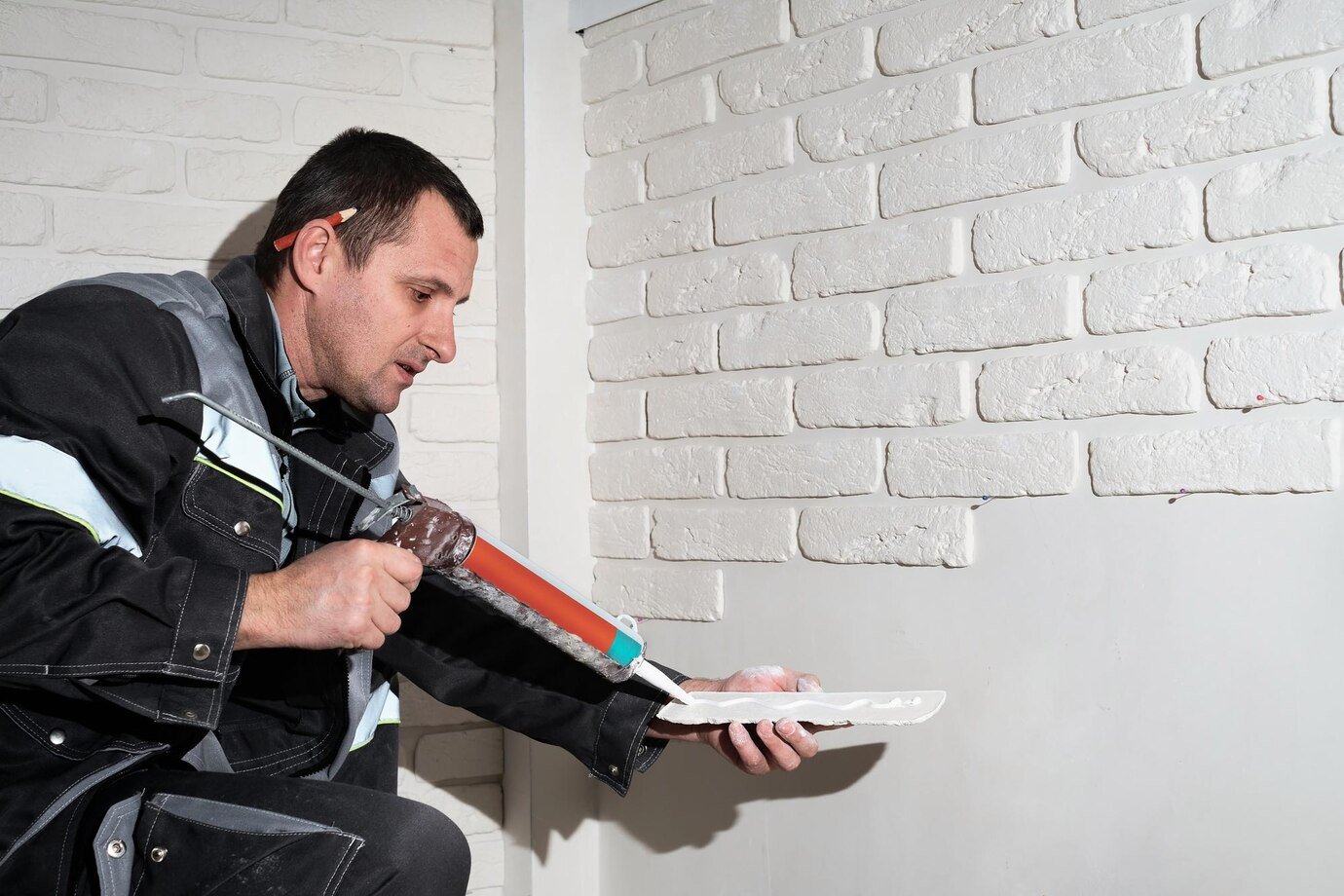 Mastic Application & Repair – Level 2